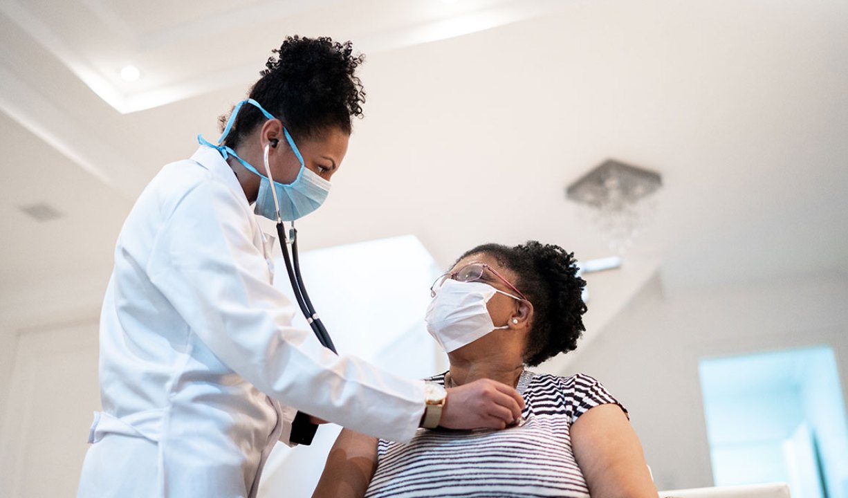 Female patient and doctor